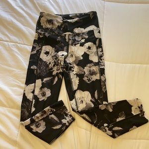 Marika cropped leggings